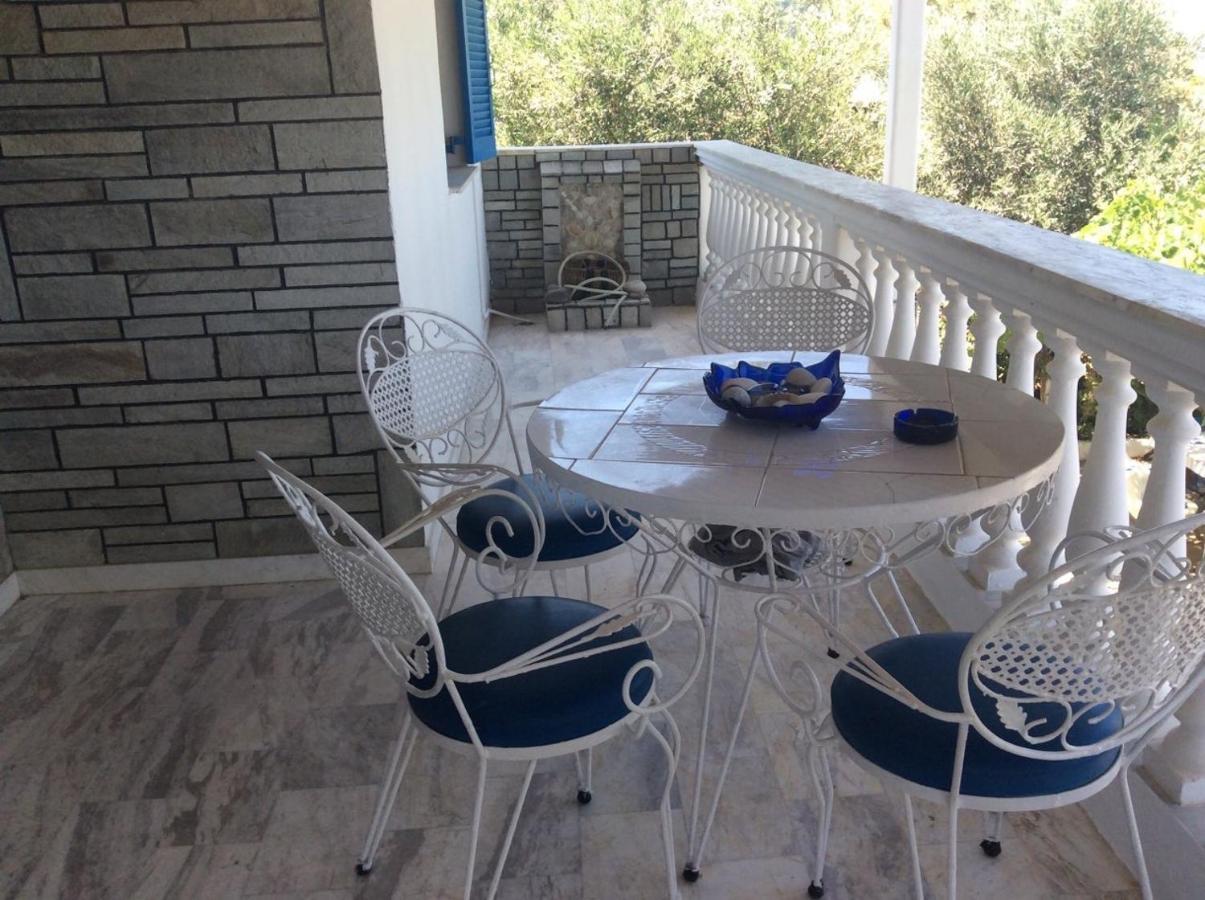 Ikidiki Beach Villa Ierissós Buitenkant foto