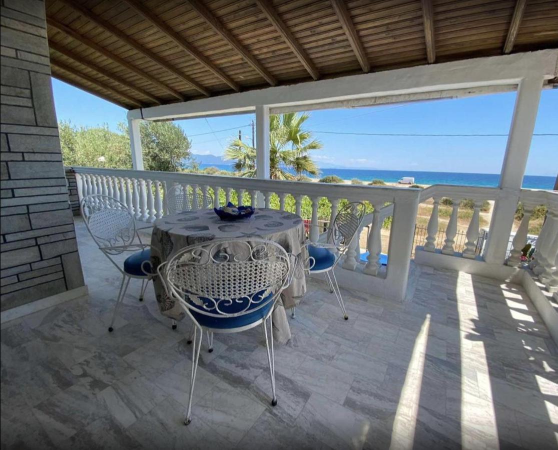 Ikidiki Beach Villa Ierissós Buitenkant foto